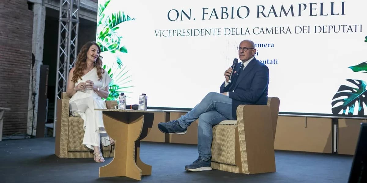 Relatori sul palco del Phygital Sustainability Expo® 2024