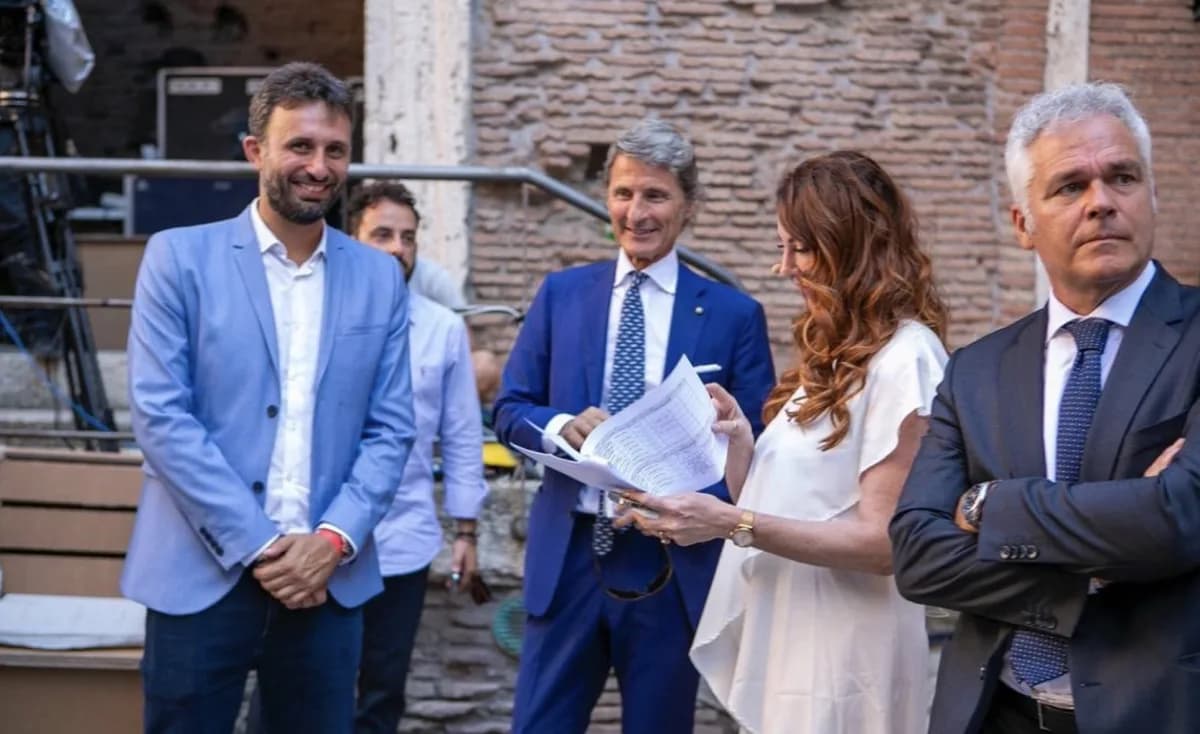 Relatori sul palco del Phygital Sustainability Expo® 2024
